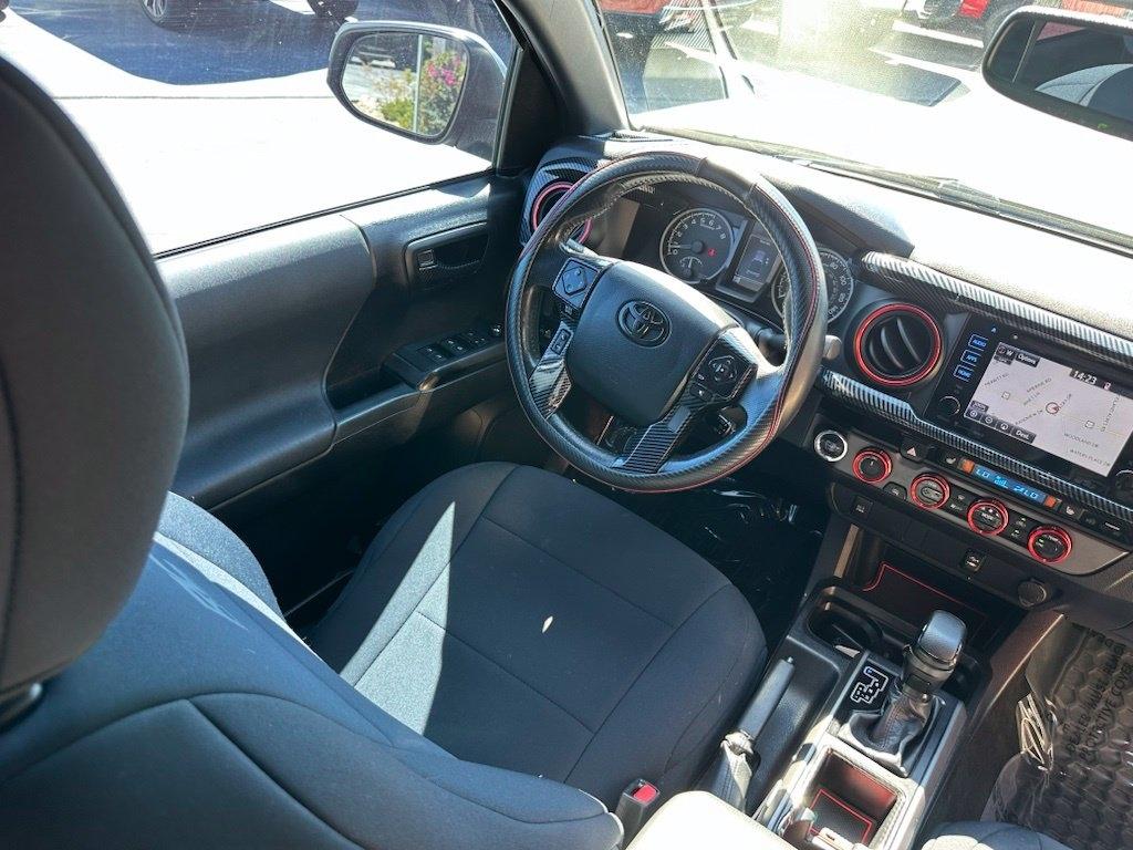 Toyota Tacoma TRD Off Road Double Cab 6' Bed V6 4x4 AT (Natl) 2017