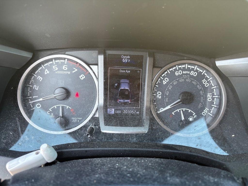 Toyota Tacoma 4WD Double Cab V6 MT TRD Off Road (Natl) 2016