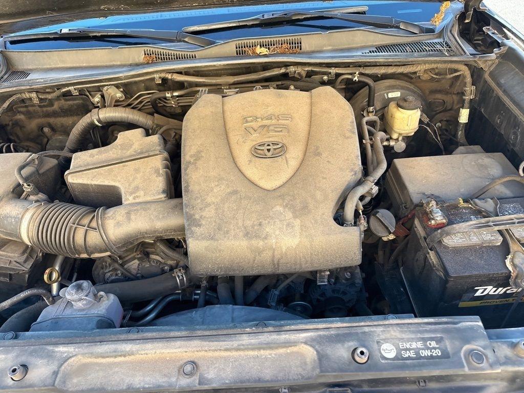 Toyota Tacoma 4WD Double Cab V6 MT TRD Off Road (Natl) 2016