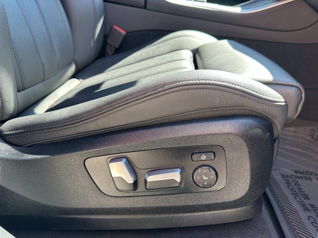 BMW X5 xDrive40i Sports Activity Vehicle 2022