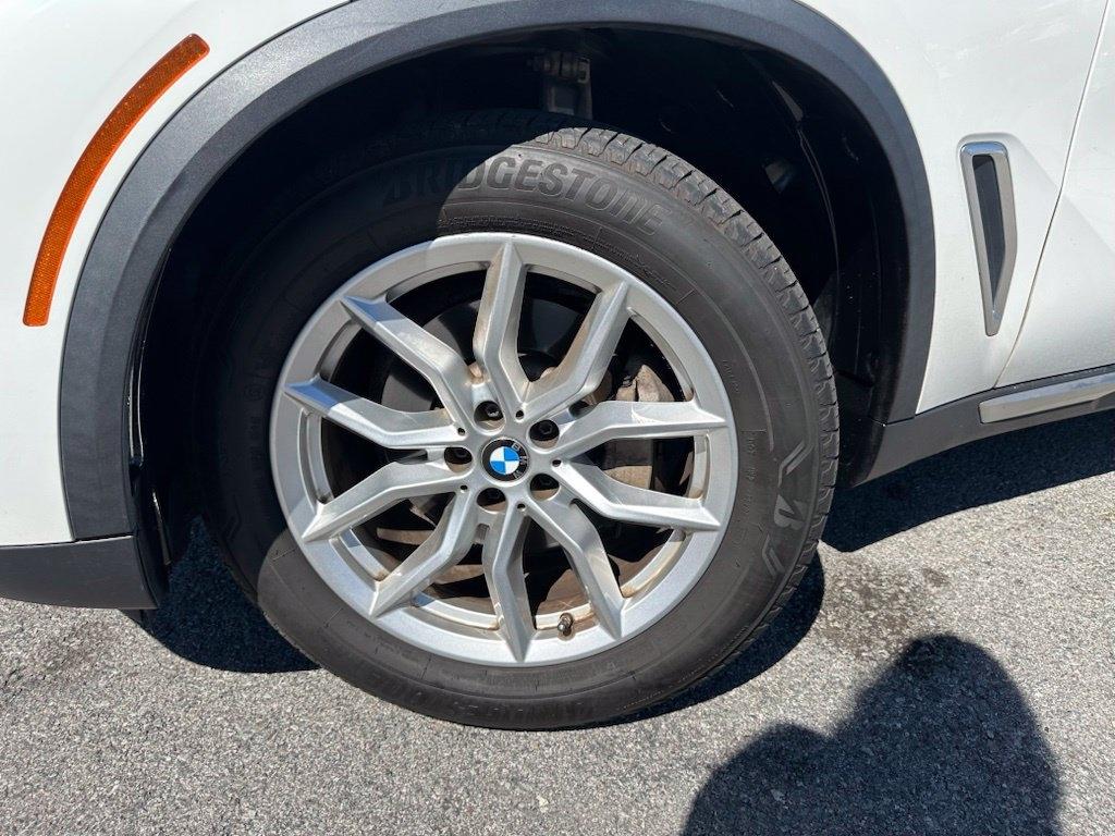 BMW X5 xDrive40i Sports Activity Vehicle 2022