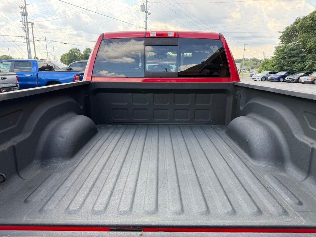 RAM 1500 4WD Crew Cab 140.5" Big Horn 2016