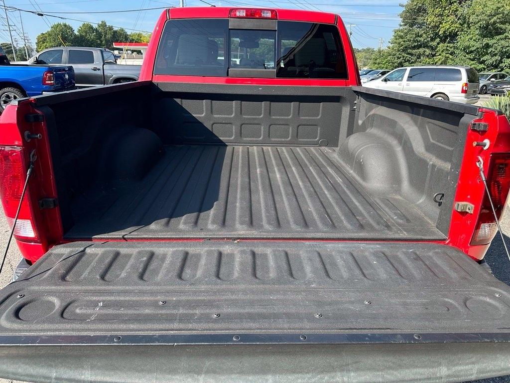 RAM 1500 4WD Crew Cab 140.5" Big Horn 2016