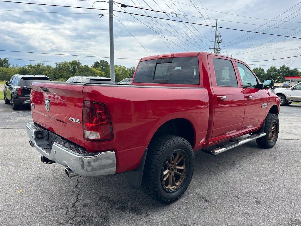 RAM 1500 4WD Crew Cab 140.5" Big Horn 2016