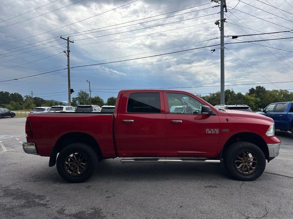 RAM 1500 4WD Crew Cab 140.5" Big Horn 2016