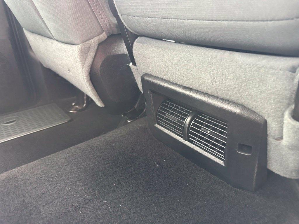 RAM 1500 4WD Crew Cab 140.5" Big Horn 2016