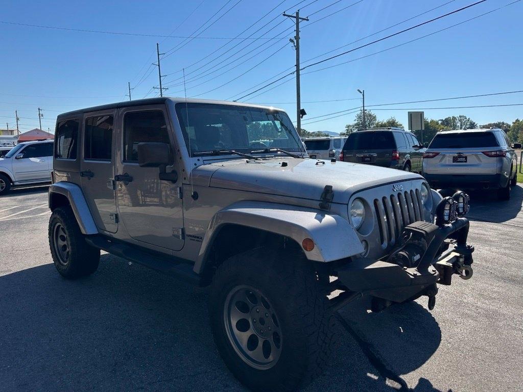 Jeep Wrangler Unlimited 4WD 4dr Sahara 2014