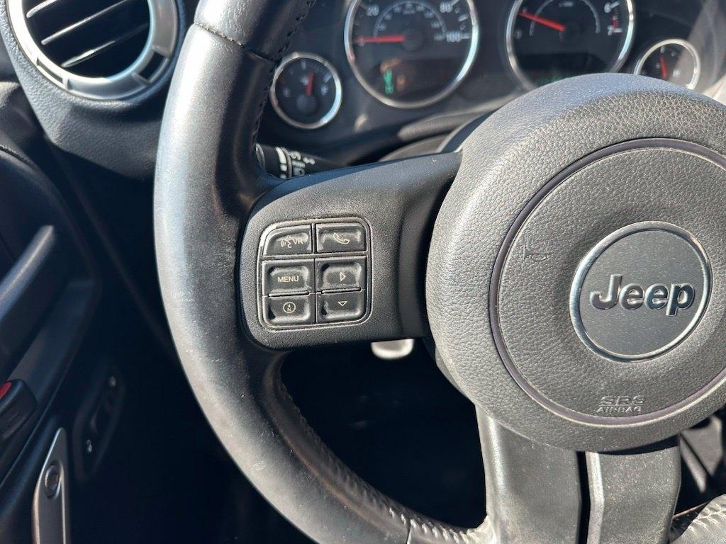 Jeep Wrangler Unlimited 4WD 4dr Sahara 2014