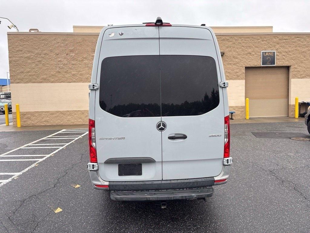 Mercedes-Benz Sprinter Van 2500 High Roof V6 170" RWD 2021