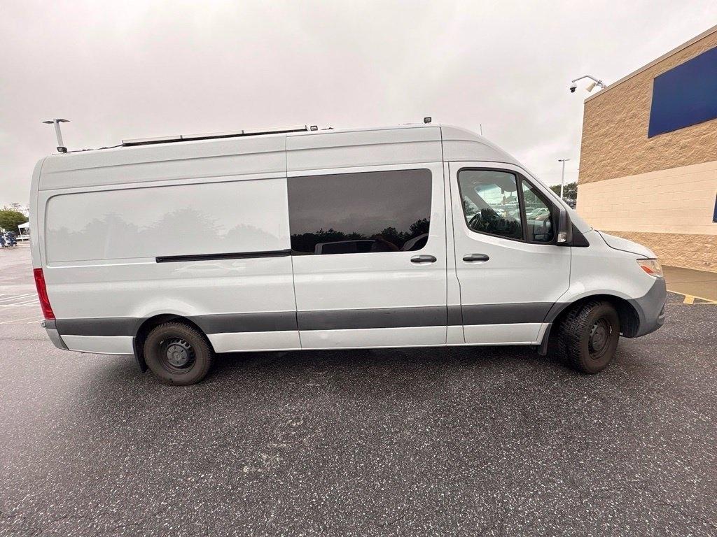 Mercedes-Benz Sprinter Van 2500 High Roof V6 170" RWD 2021