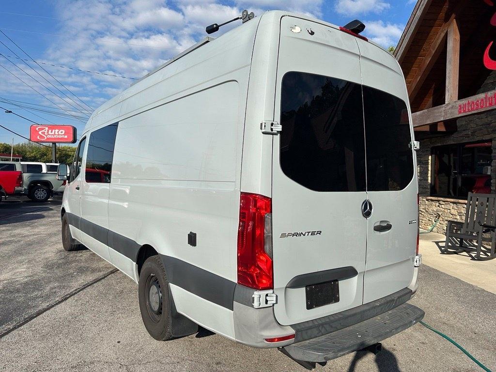 Mercedes-Benz Sprinter Van 2500 High Roof V6 170" RWD 2021