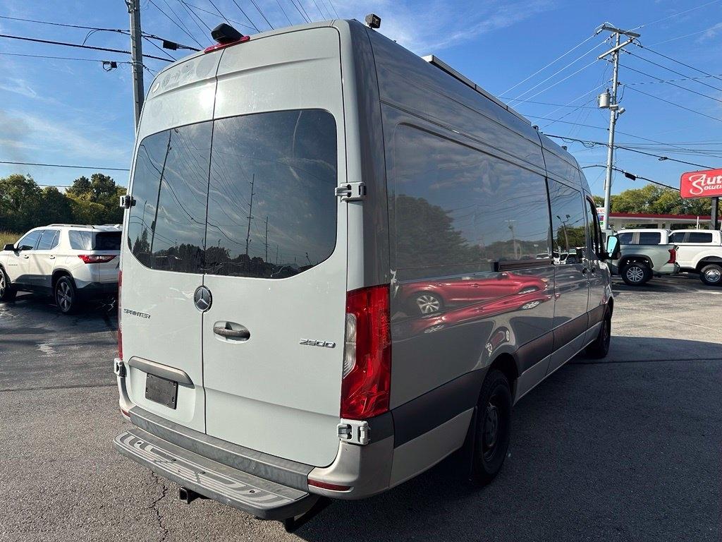 Mercedes-Benz Sprinter Van 2500 High Roof V6 170" RWD 2021