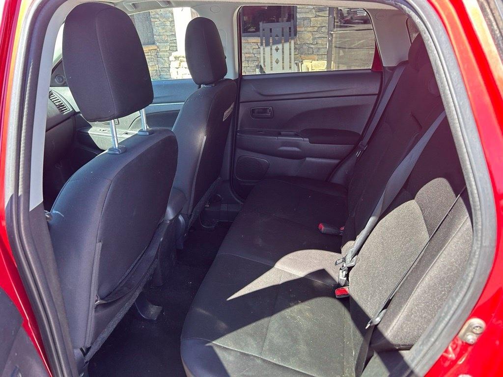 Mitsubishi Outlander Sport AWD 4dr CVT ES 2014