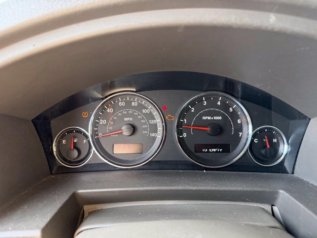 Jeep Commander 4WD 4dr Sport 2008