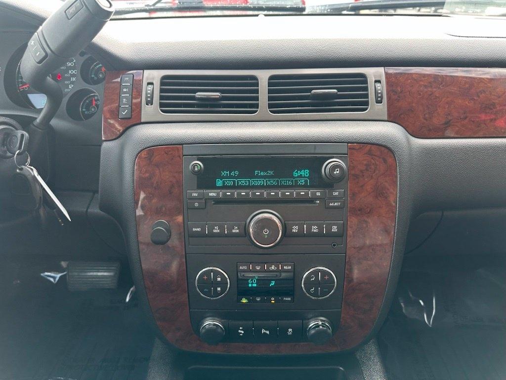 Chevrolet Tahoe 4WD 4dr LT 2014