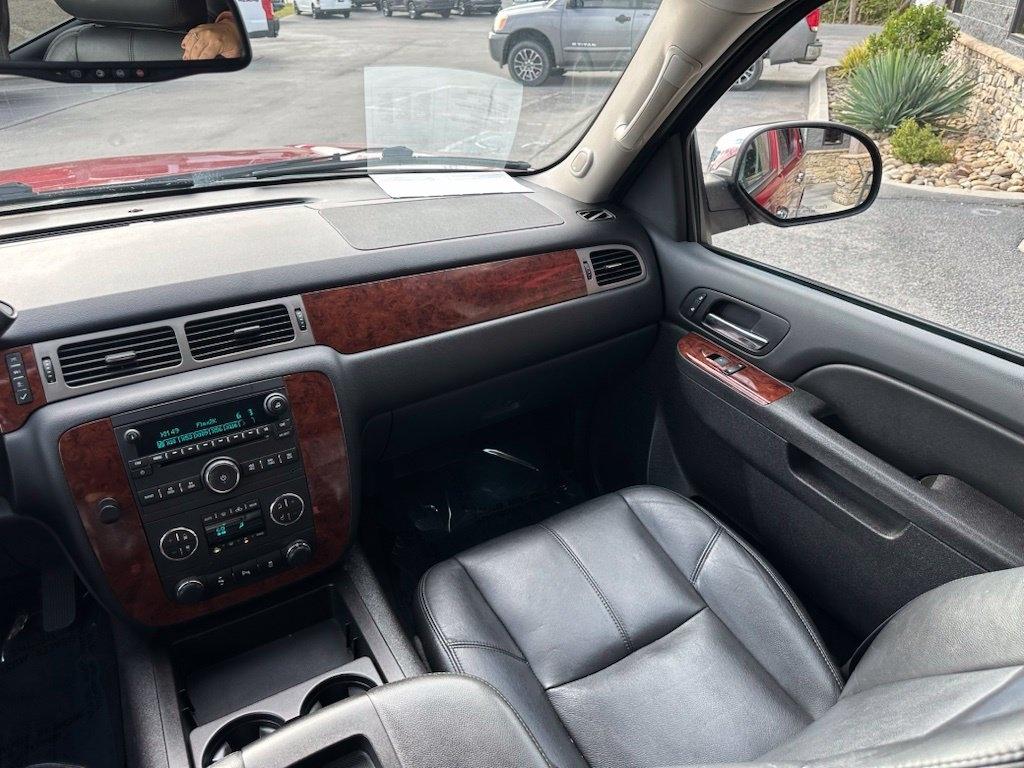 Chevrolet Tahoe 4WD 4dr LT 2014