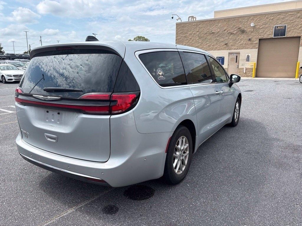 Chrysler Pacifica Touring L FWD 2023