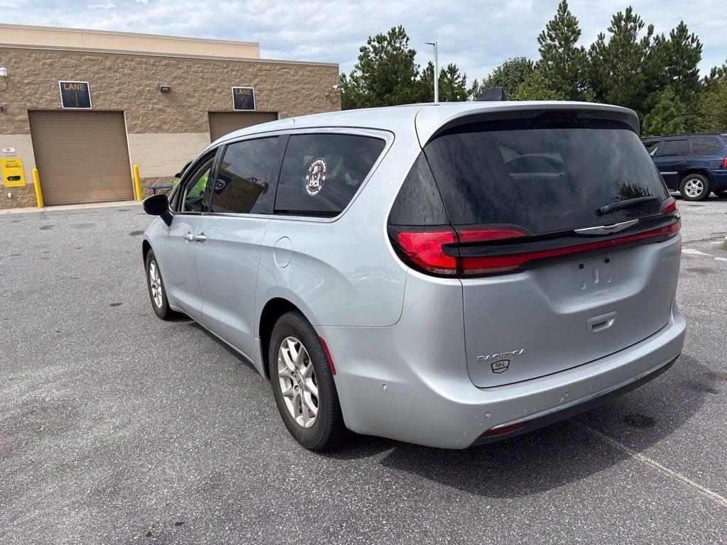 Chrysler Pacifica Touring L FWD 2023