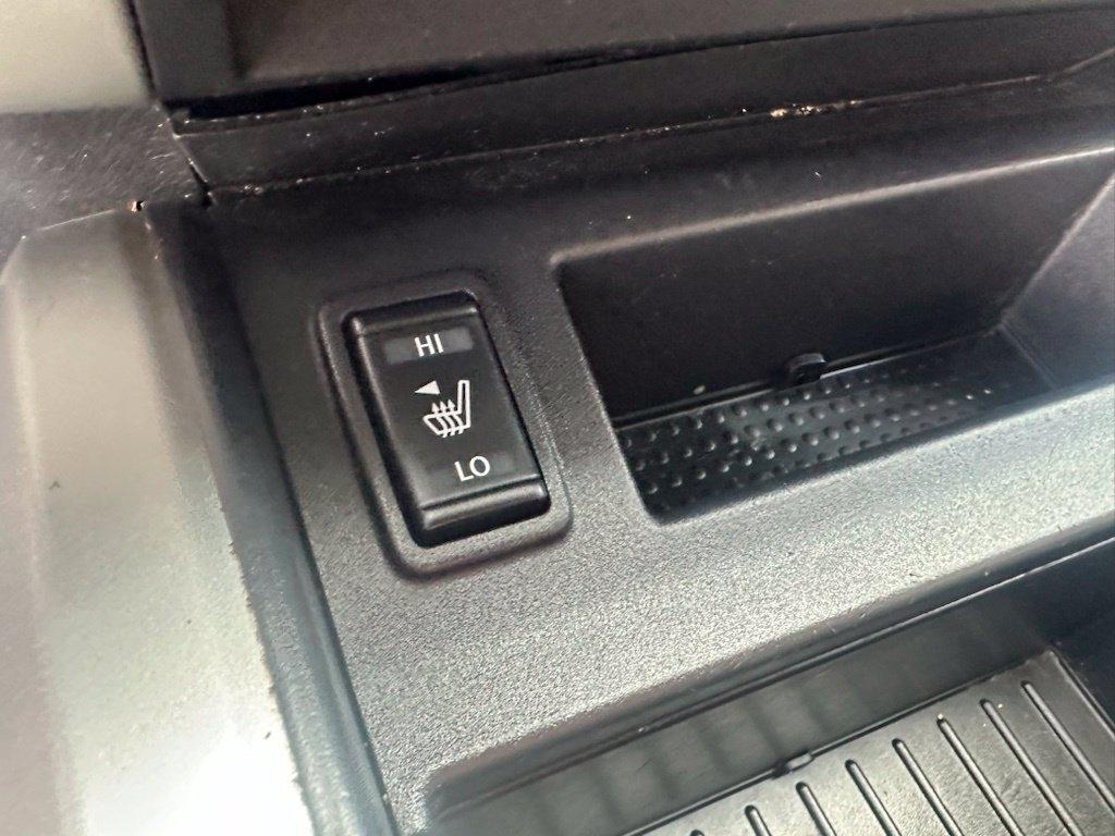 Nissan Titan XD 4x4 Gas Crew Cab SV 2018