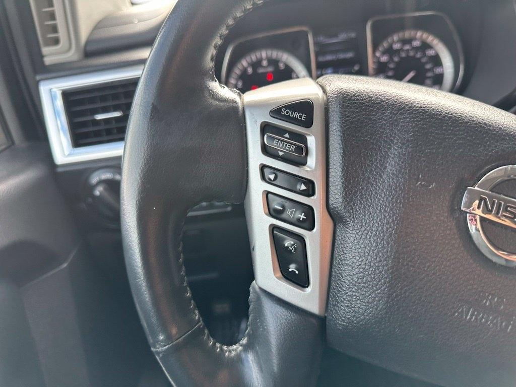 Nissan Titan XD 4x4 Gas Crew Cab SV 2018
