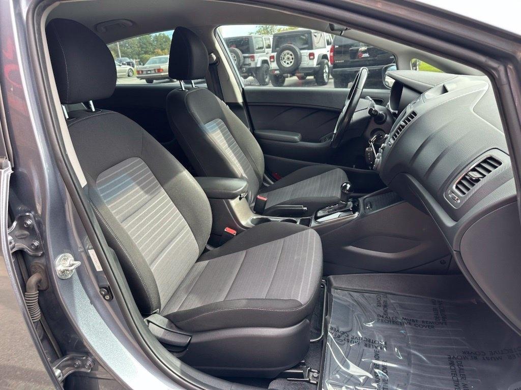 Kia Forte S Auto 2017