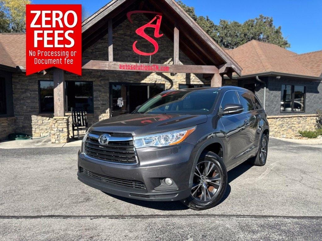 Toyota Highlander FWD 4dr V6 XLE (Natl) 2016