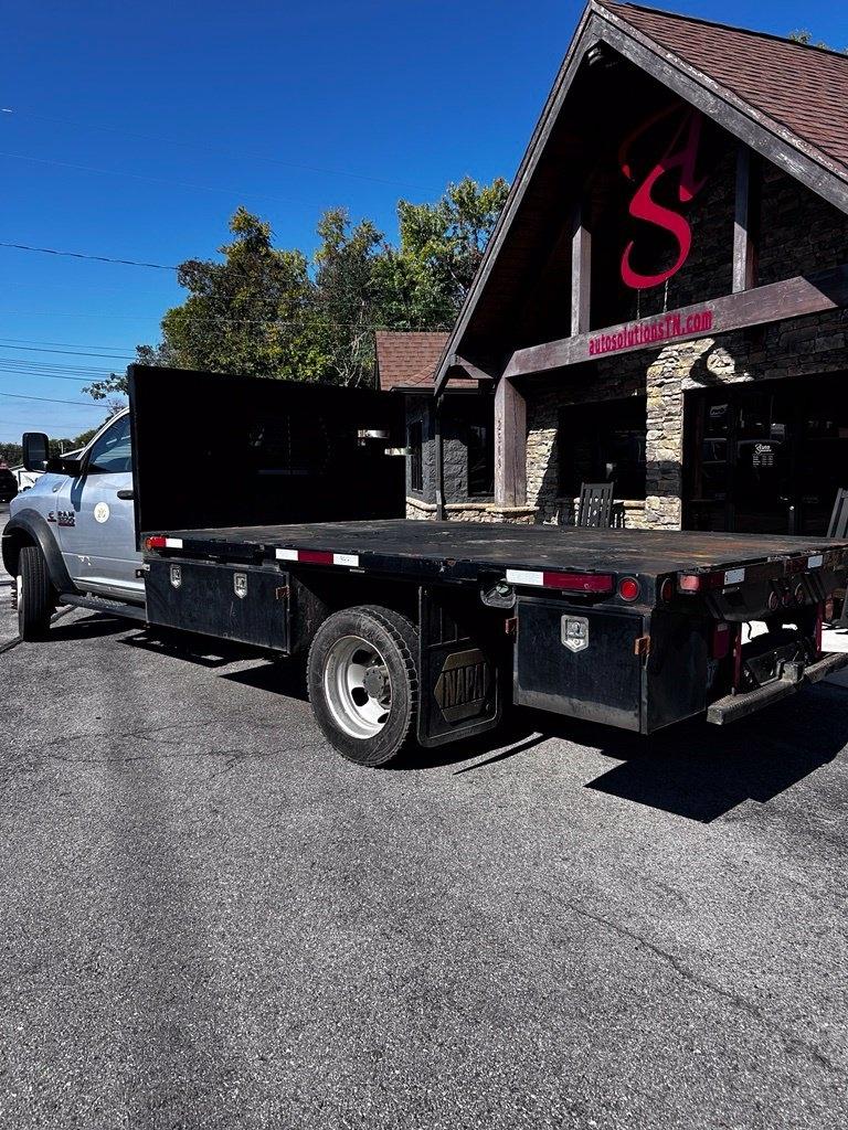 RAM 5500 2WD Reg Cab 168" WB 84" CA Tradesman 2015