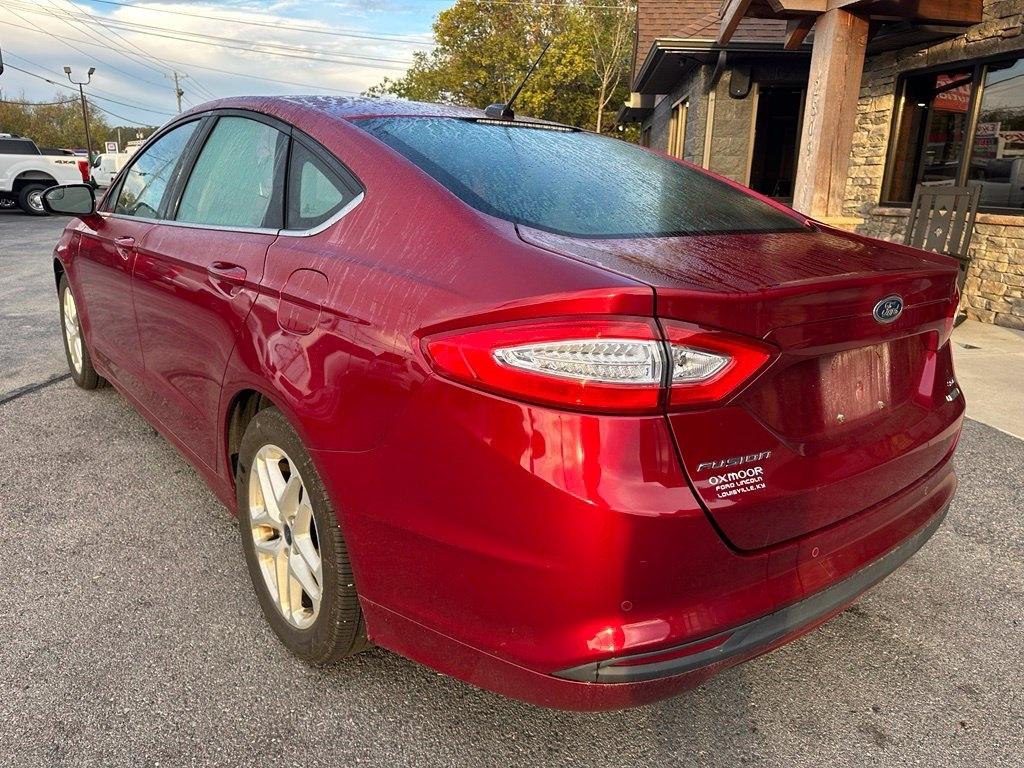 Ford Fusion 4dr Sdn SE FWD 2014