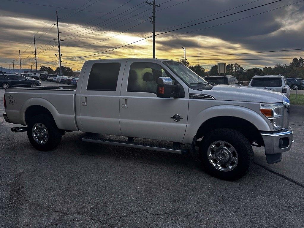 Ford Super Duty F-250 SRW 4WD Crew Cab 172" Platinum 2016