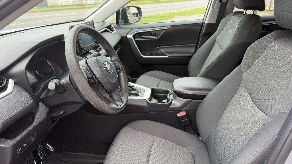 Toyota RAV4 XLE 2020