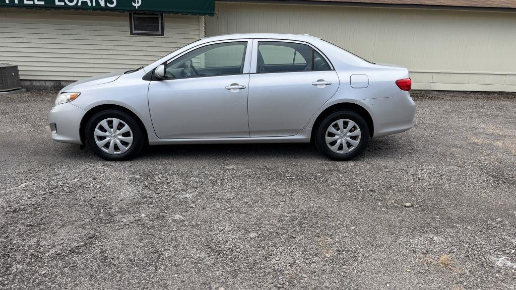 2010 Toyota Corolla 4dr Sdn Auto LE (Natl)
