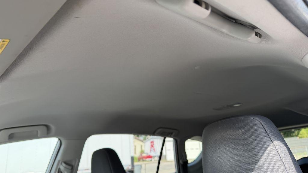 2014 Toyota RAV4 LE - Photo 11