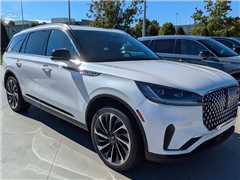 2025 Lincoln Aviator 