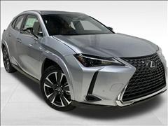 2025 Lexus UX 300h 