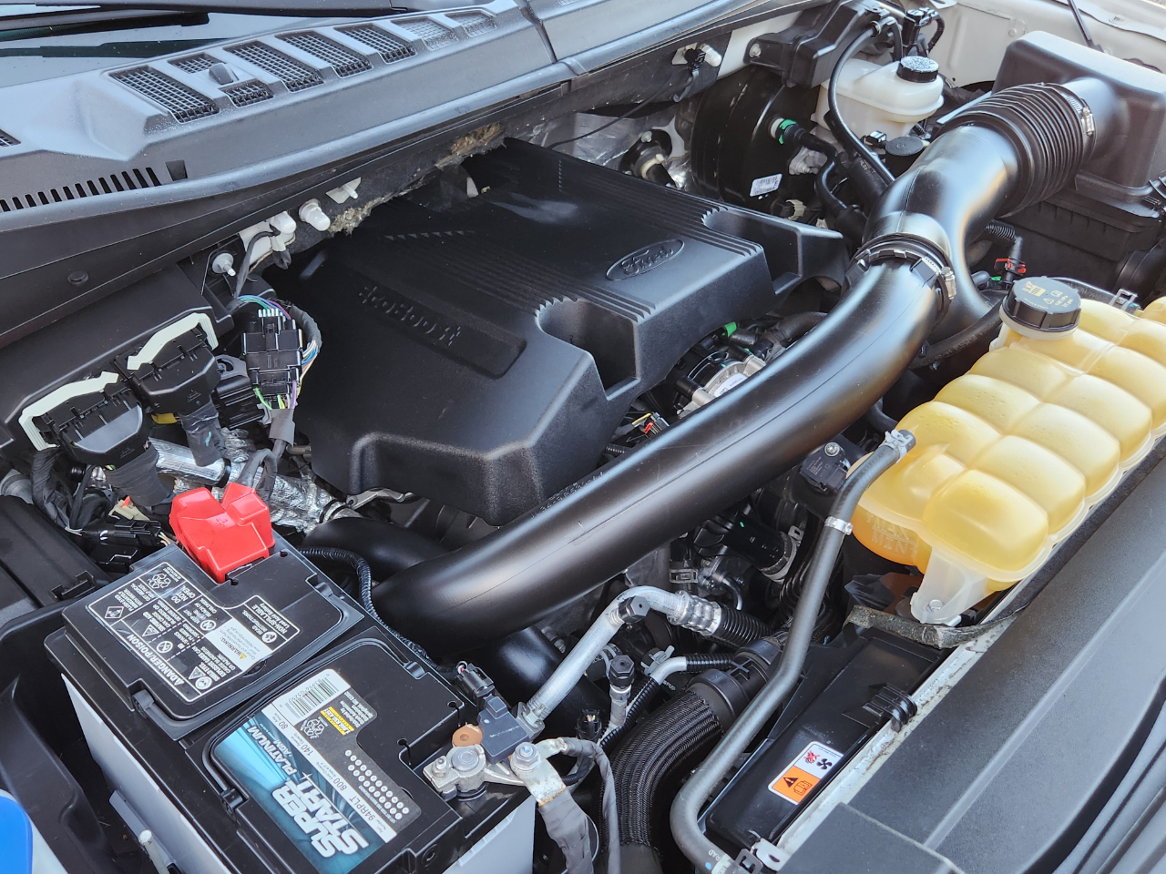 2018 Ford F-150 XLT photo 19