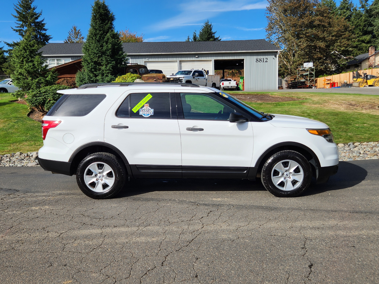 2013 Ford Explorer Base photo 3