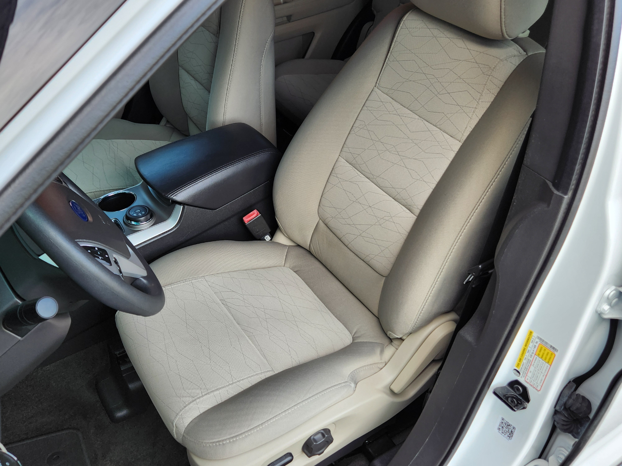 2013 Ford Explorer Base photo 6
