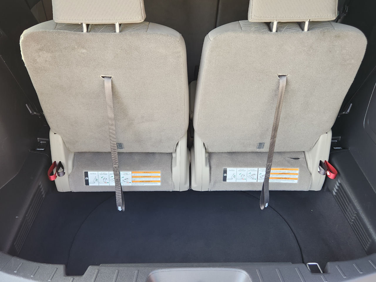 2013 Ford Explorer Base photo 12