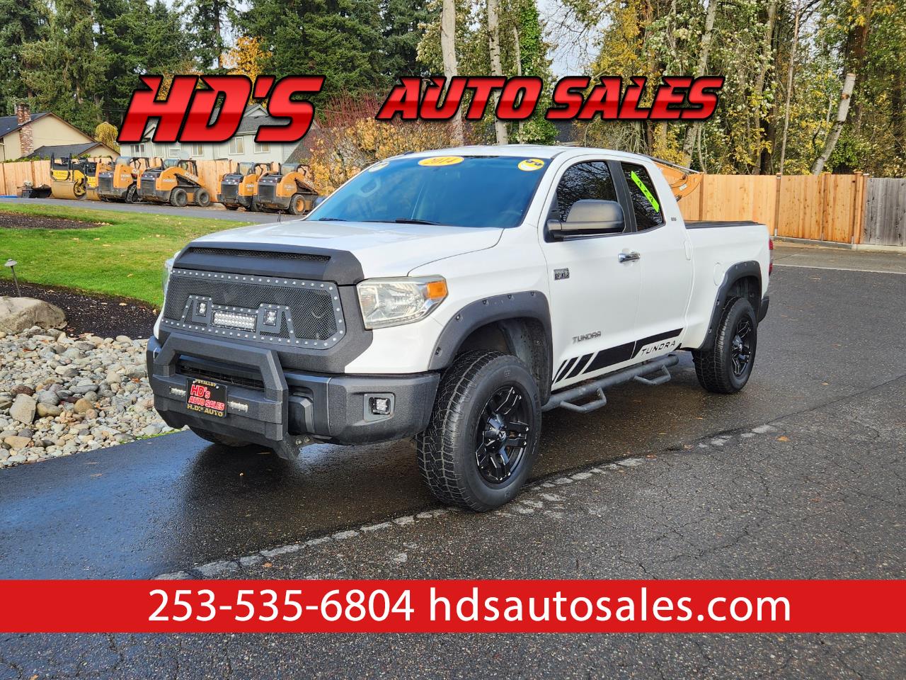 2014 Toyota Tundra 4WD Truck Double Cab 5.7L V8 6-Spd AT SR5 (Natl)