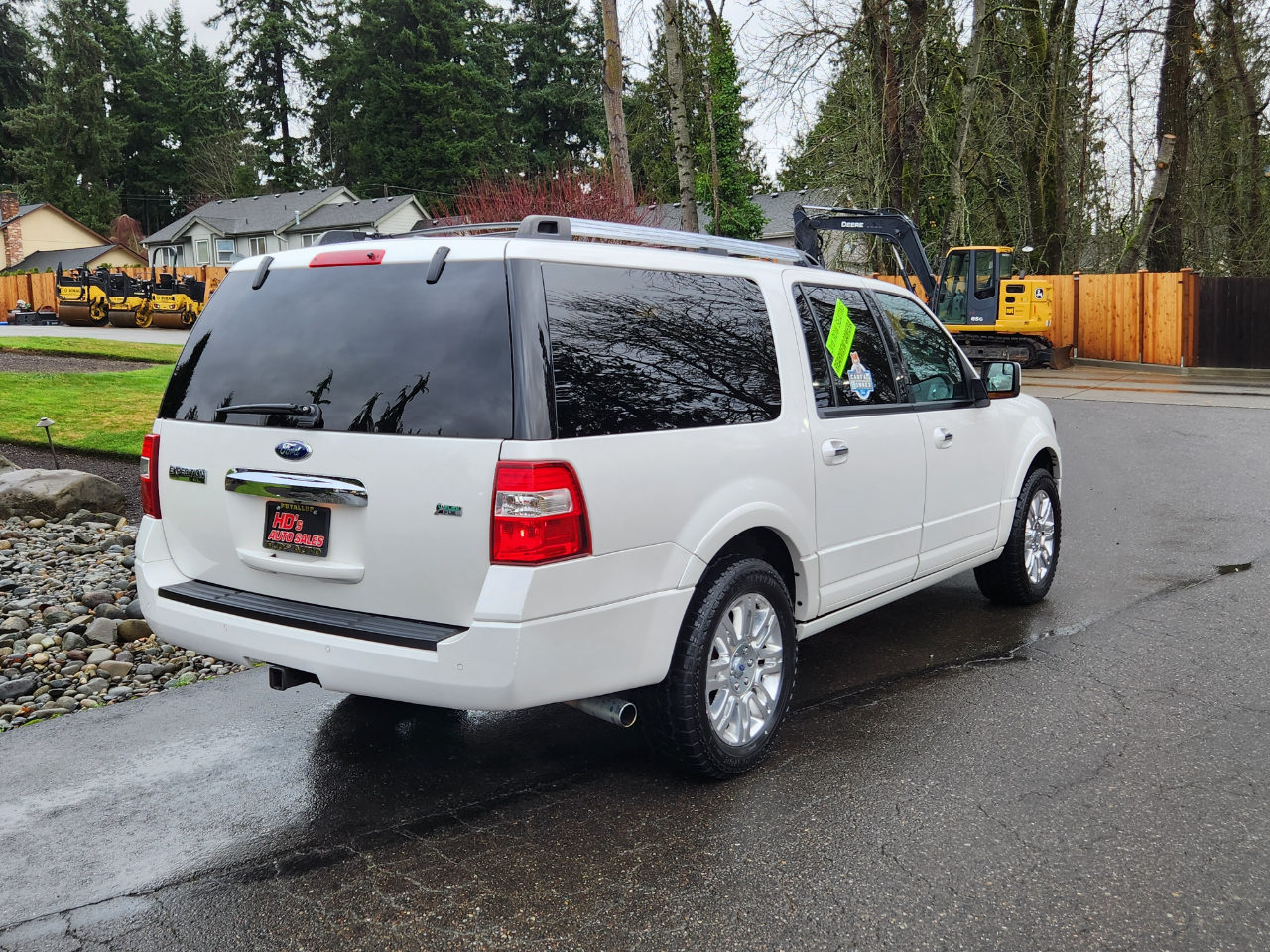 Ford Expedition EL 4WD 4dr Limited 2013