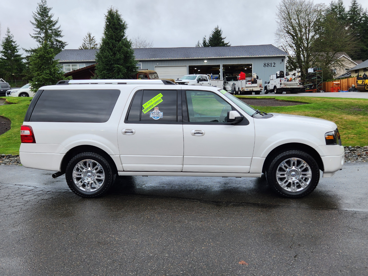 Ford Expedition EL 4WD 4dr Limited 2013