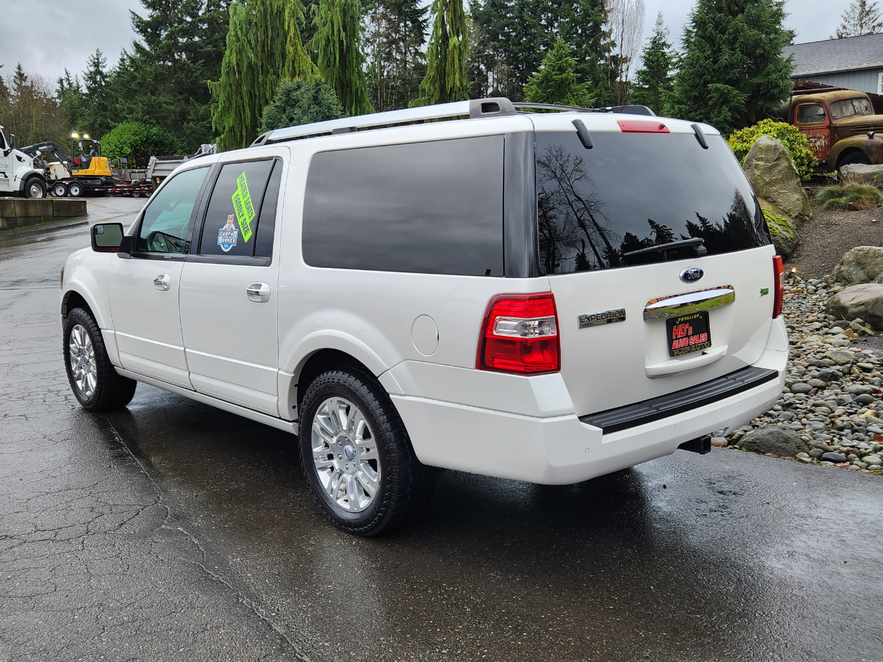 Ford Expedition EL 4WD 4dr Limited 2013