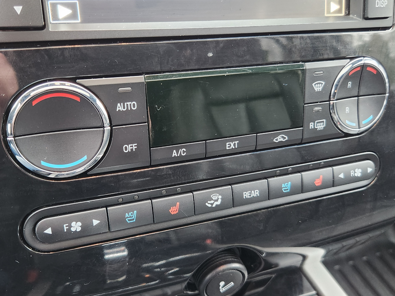 Ford Expedition EL 4WD 4dr Limited 2013