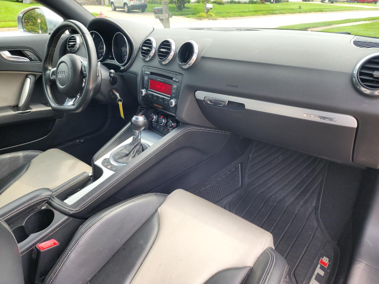 Audi TTS 2dr Cpe AT 2.0T quattro Prestige 2009