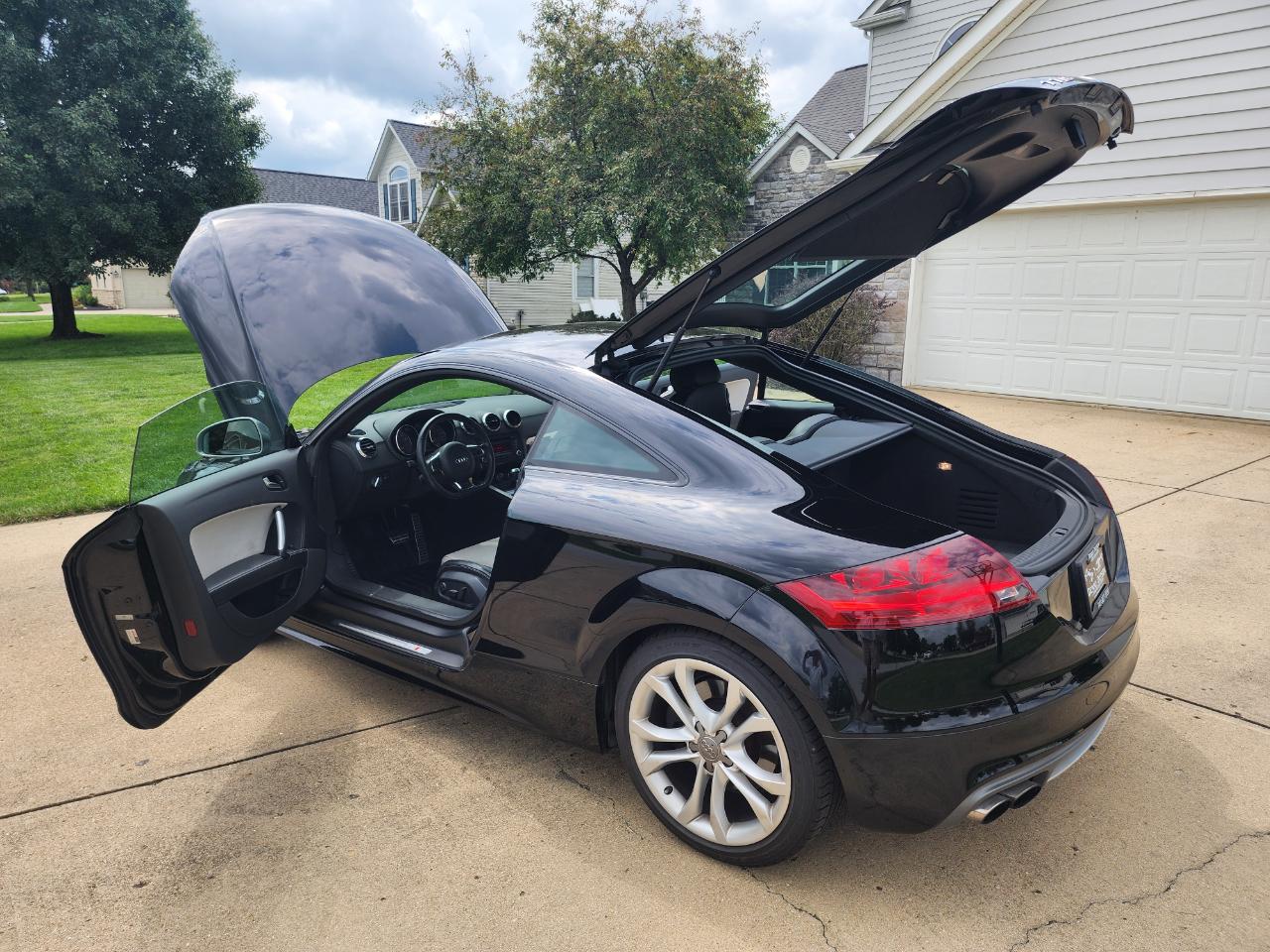 Audi TTS 2dr Cpe AT 2.0T quattro Prestige 2009