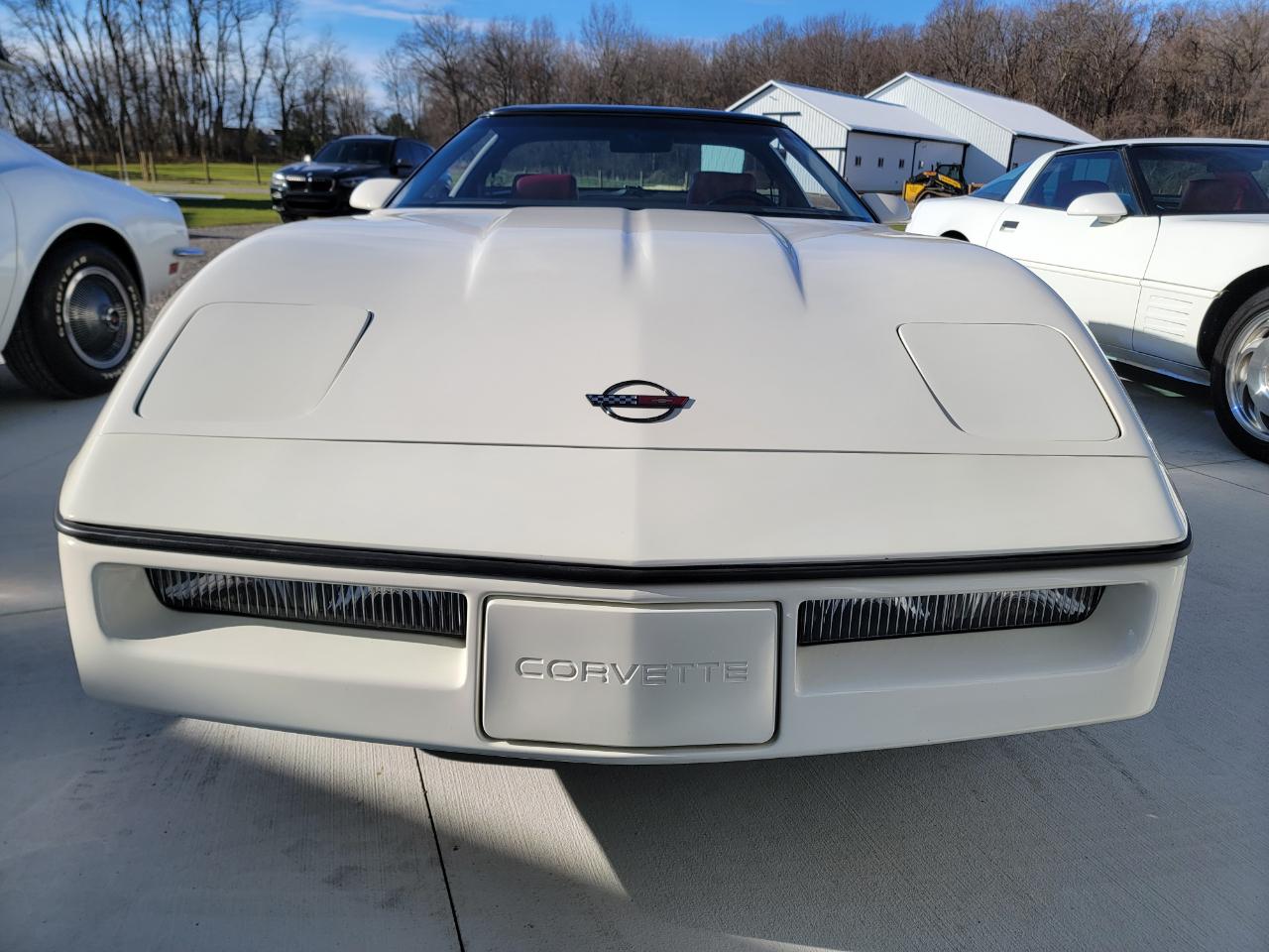 Chevrolet Corvette 2dr Hatchback Coupe 1984