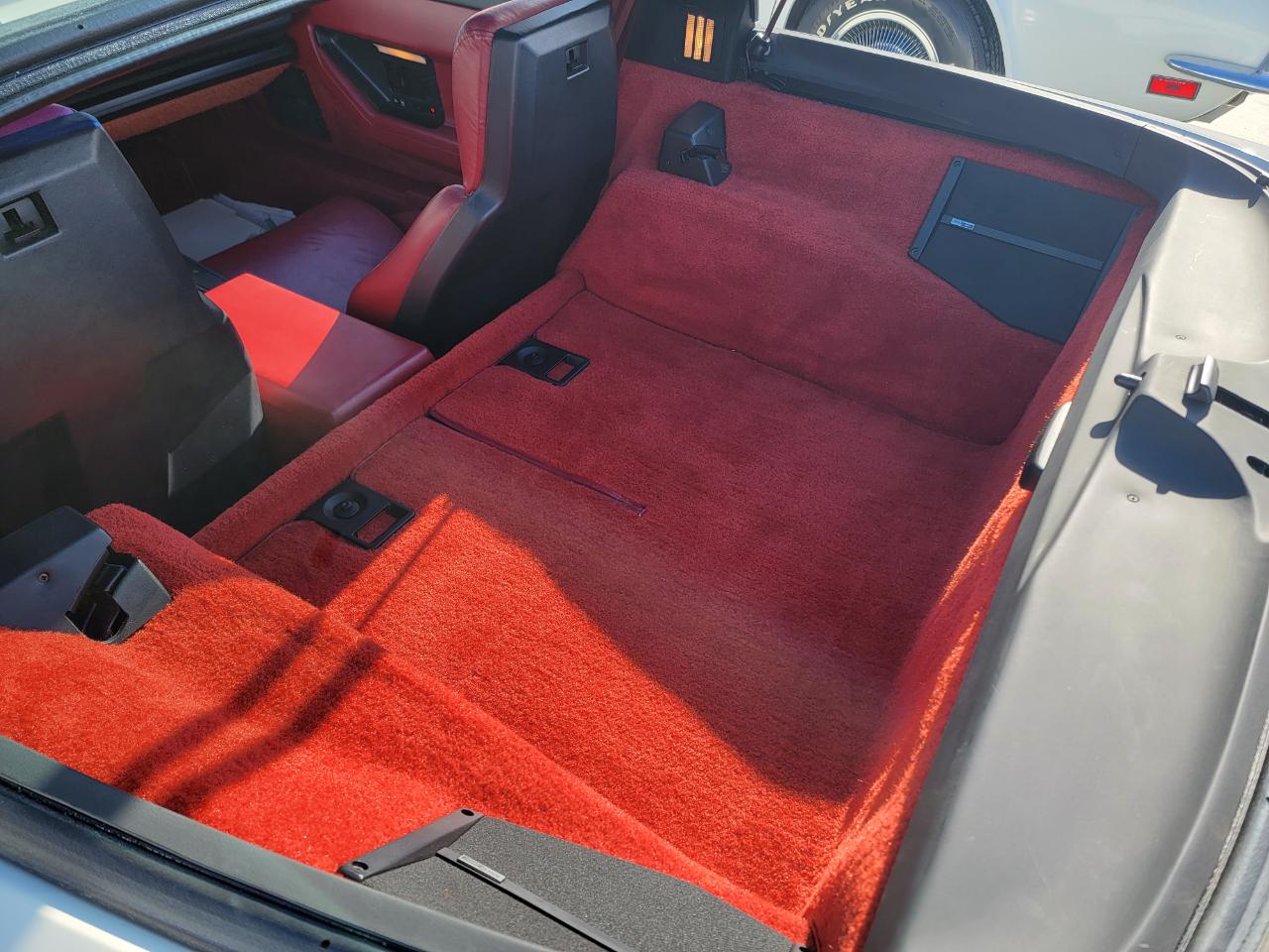 Chevrolet Corvette 2dr Hatchback Coupe 1984