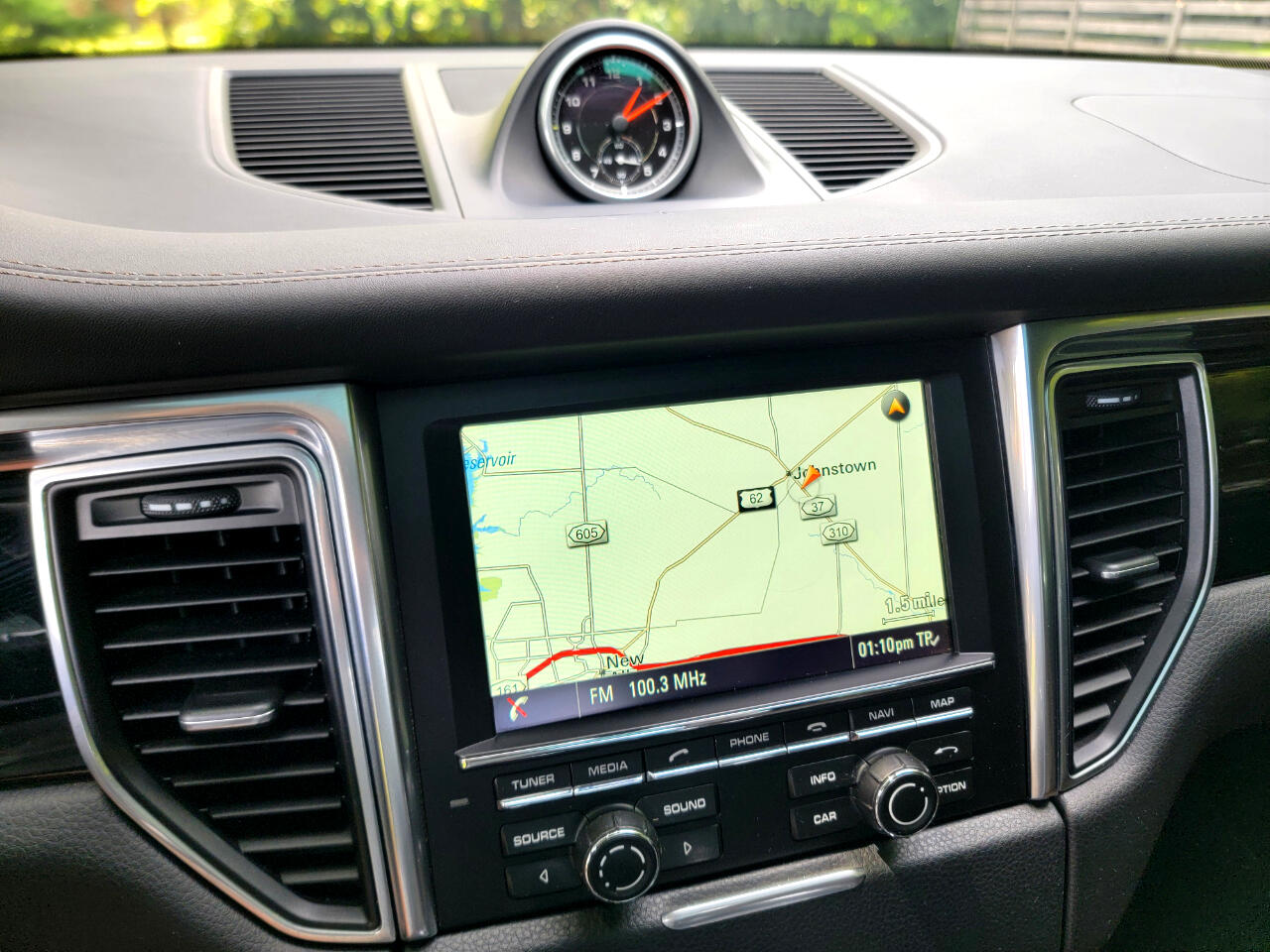 Porsche Macan AWD 4dr S 2015 Porsche Macan AWD 4dr S 2015