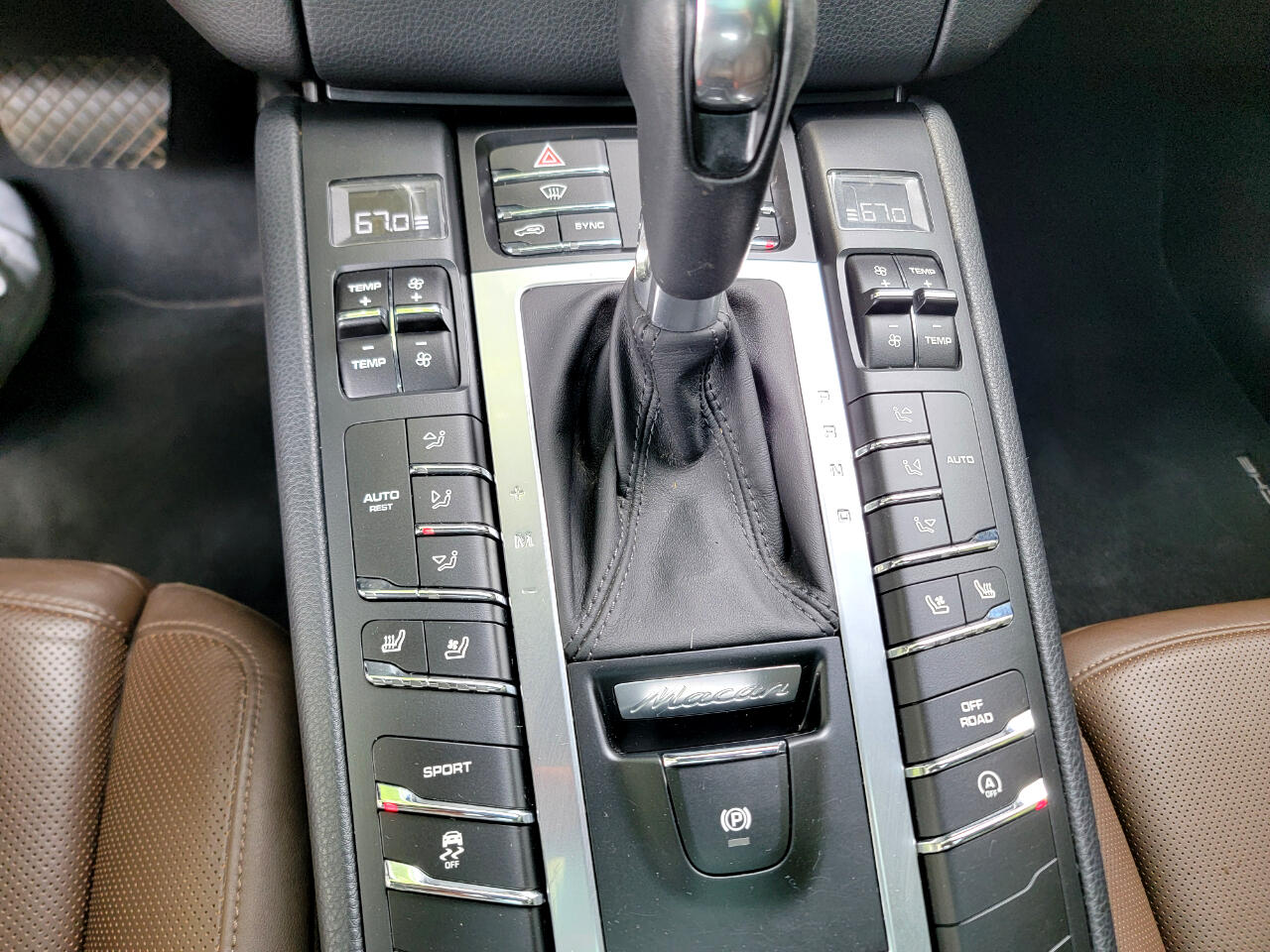 Porsche Macan AWD 4dr S 2015 Porsche Macan AWD 4dr S 2015