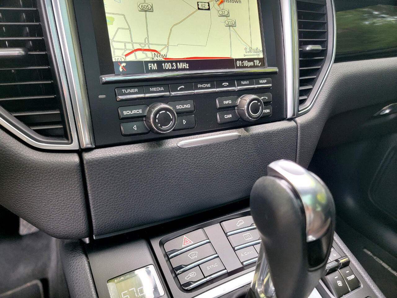 Porsche Macan AWD 4dr S 2015 Porsche Macan AWD 4dr S 2015